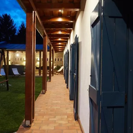 Bed & Breakfast Veranda Villány